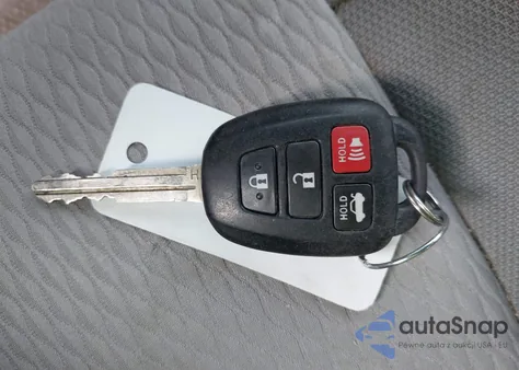 2015 Toyota Corolla Le из США, поврежденный, VIN 5YFBURHE6FP232196